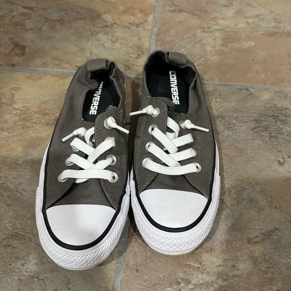 Converse Size 6 Grey Slide ons.